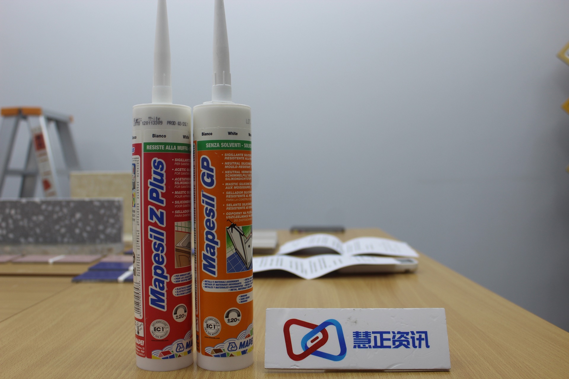 雷帝密封胶和马贝密封胶哪个好,马贝防霉玻璃胶