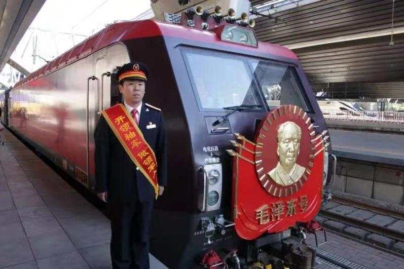 长沙高铁什么时候开始运营,长沙高铁南站有发展空间吗