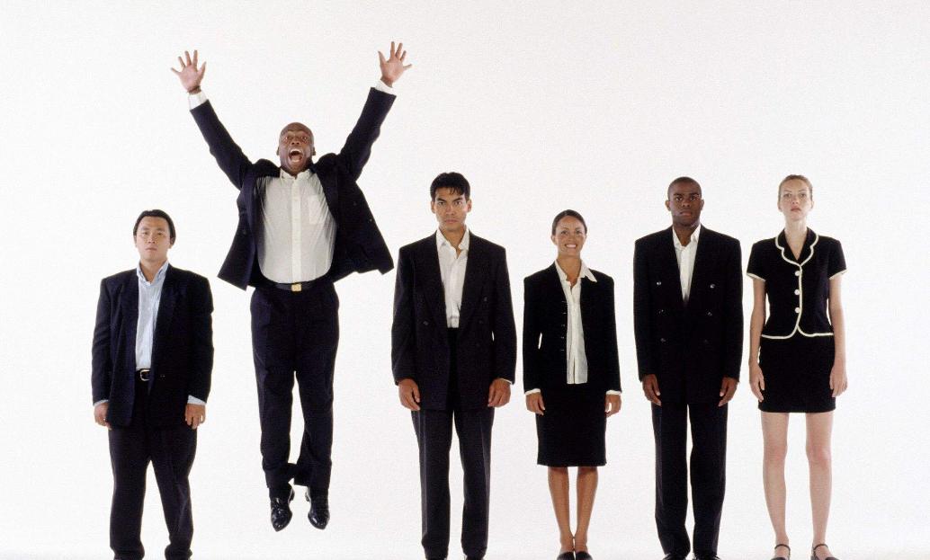 职场观人的十大细节准到可怕,在职场上怎样才能看出靠谱的同事