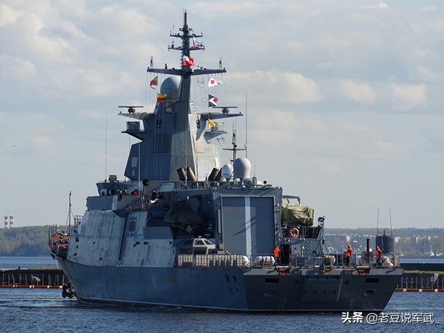 俄罗斯海军20385型护卫舰,20385型护卫舰可以携带多少枚导弹