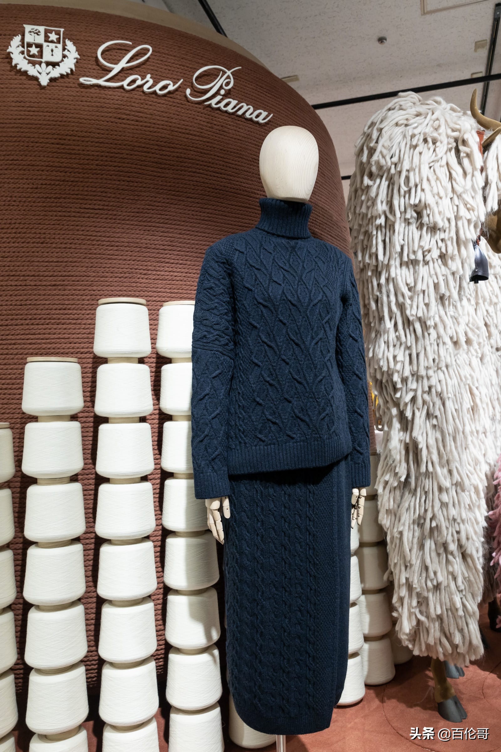 日本东京新宿伊势丹百货店,日本新宿衣服