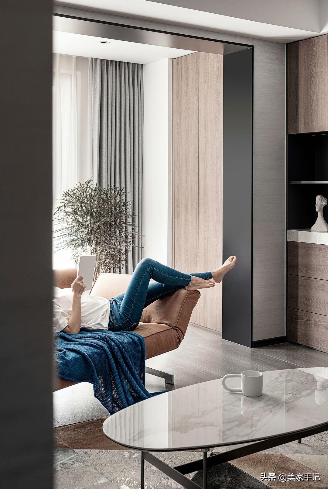 98年118平方女生独居生活,90后女孩在成都的独居生活记录