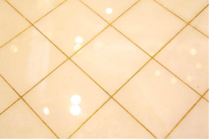 瓷砖是做无缝还是美缝好,旧地砖无缝怎么做美缝