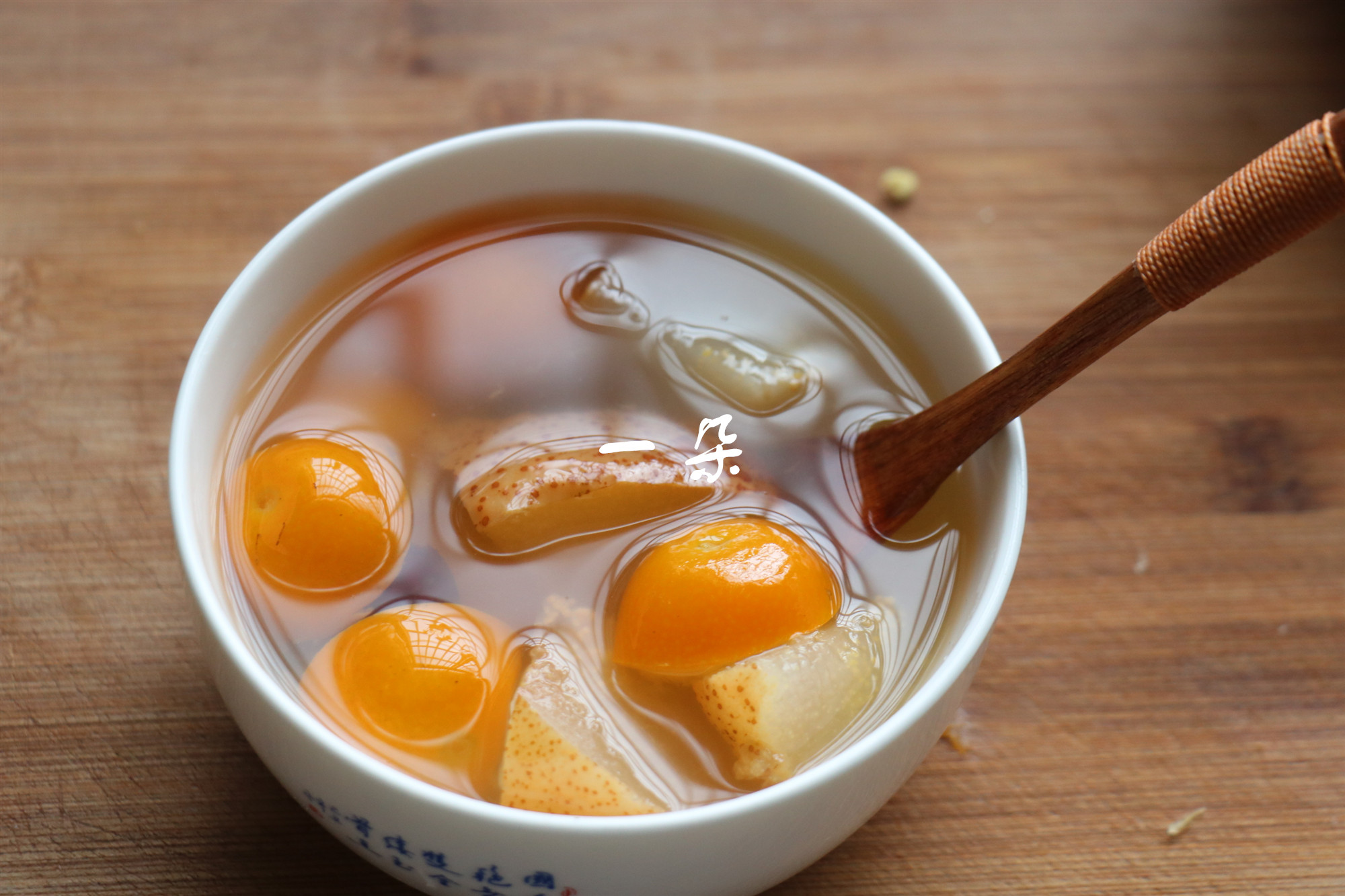 止咳化痰润肺的雪梨金桔汤,金桔梨汤怎么煮止咳润肺功效好