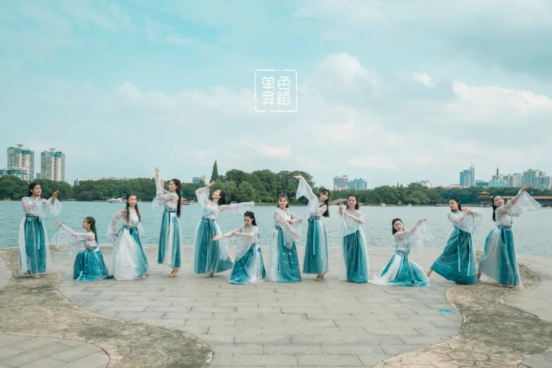 坚持学舞蹈的好处,坚持学跳舞有用吗