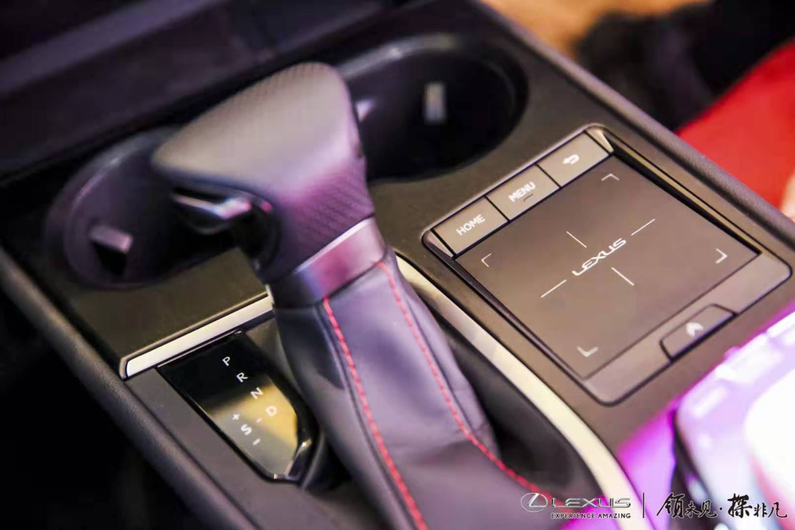 雷克萨斯ux混动能上绿牌吗,雷克萨斯ux宝马x1