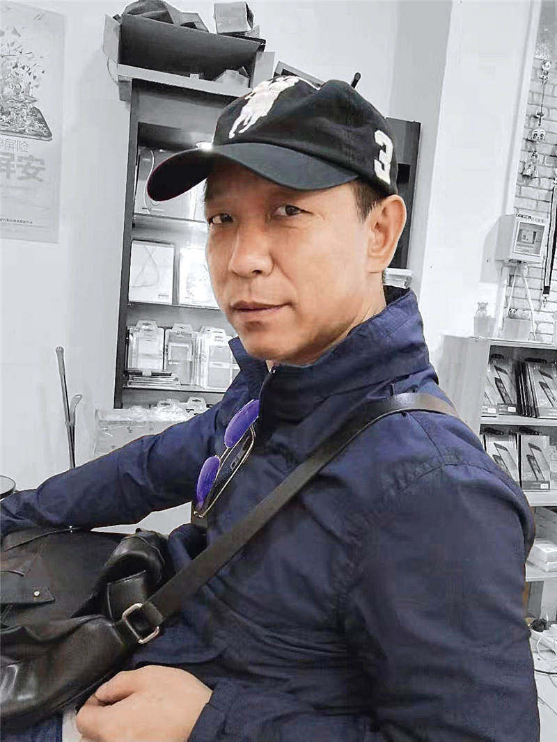 倡导无障碍出行、投身公益事业的高位截瘫者，在考察无障碍途中坠落身亡，是时候重视公共设施的安全问题了