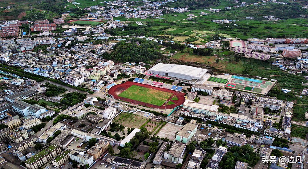 漫步沱江边,四川会理古城视频