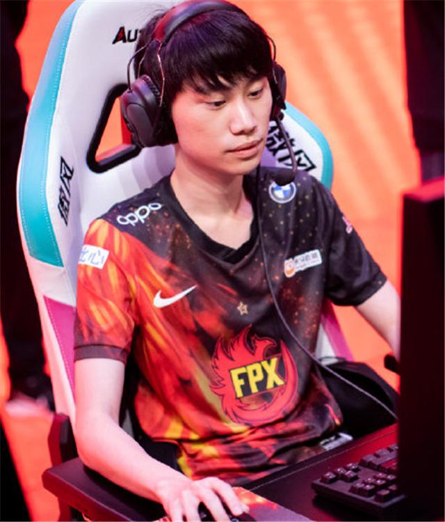 糖小幽被爆黑料照片,糖小幽身材写真