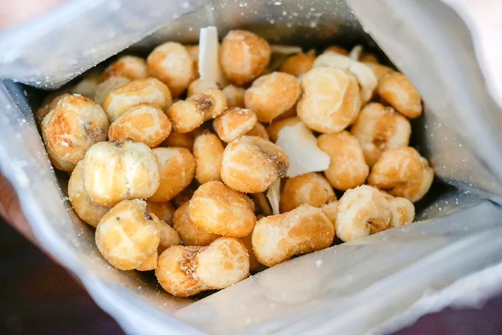 最近办公室人嘴这么刁，原来都是被这家“万能零食铺”惯坏了！