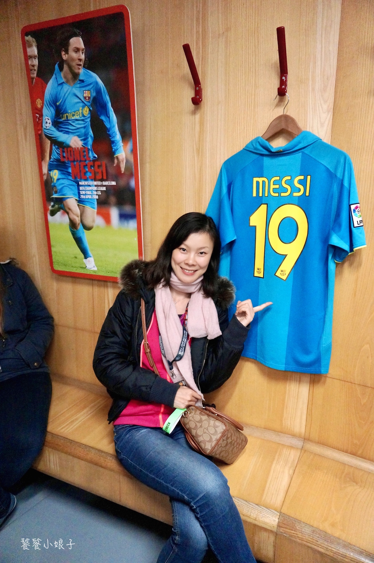 c罗重返曼联穿几号球衣,探秘更衣室