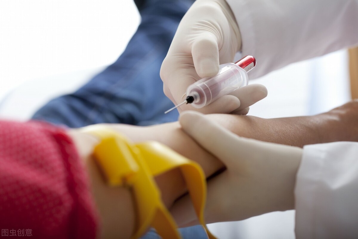 糖友身体好不好，别只看血，还要看尿！看什么？怎么看？医生教你