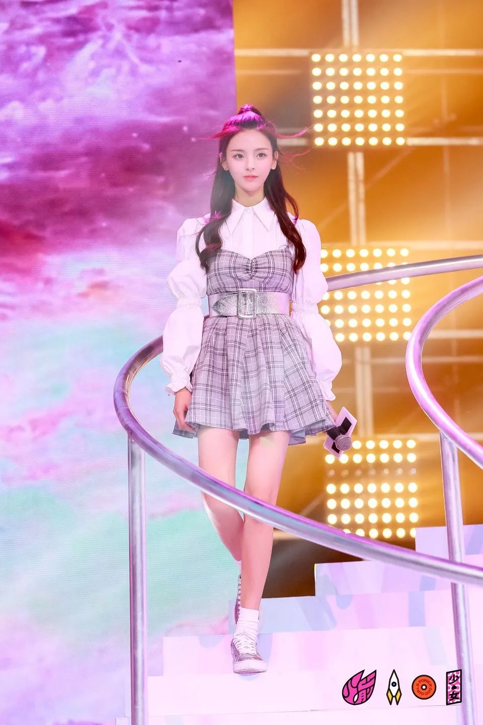 copy了杨超越的衣橱，这个夏天我最甜