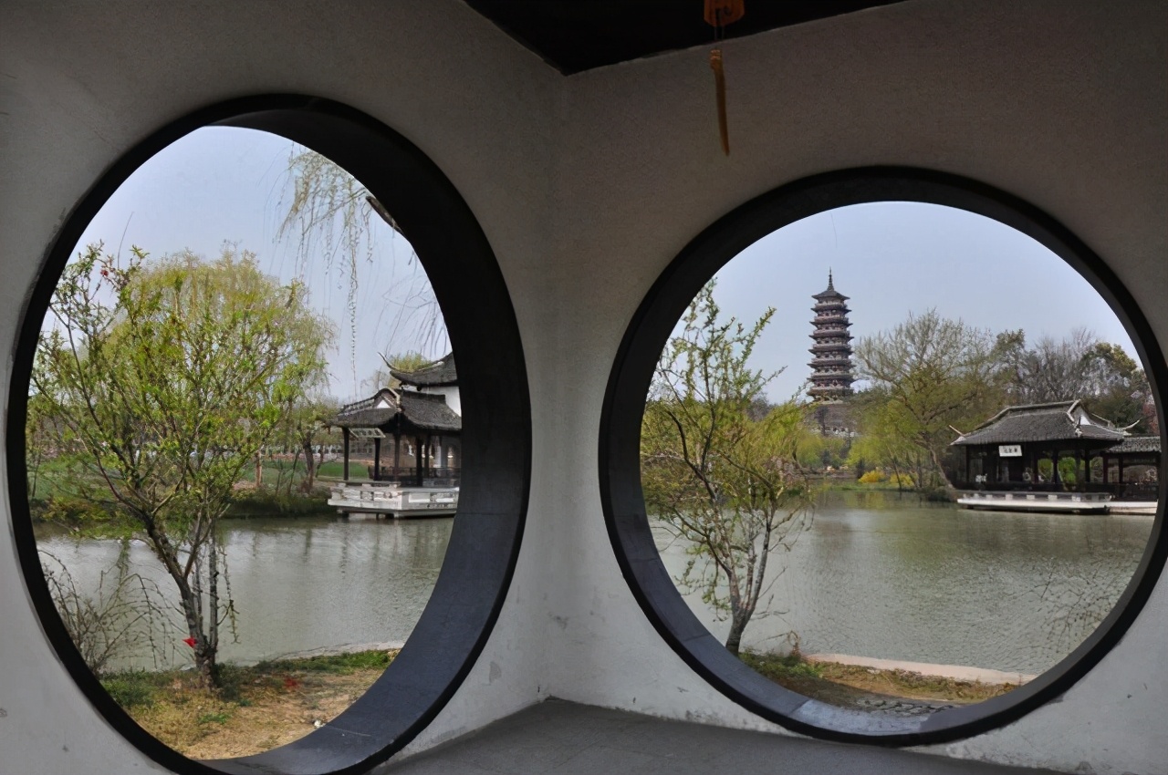 对仗工整的5副戏台对联，构思精妙，才情无边