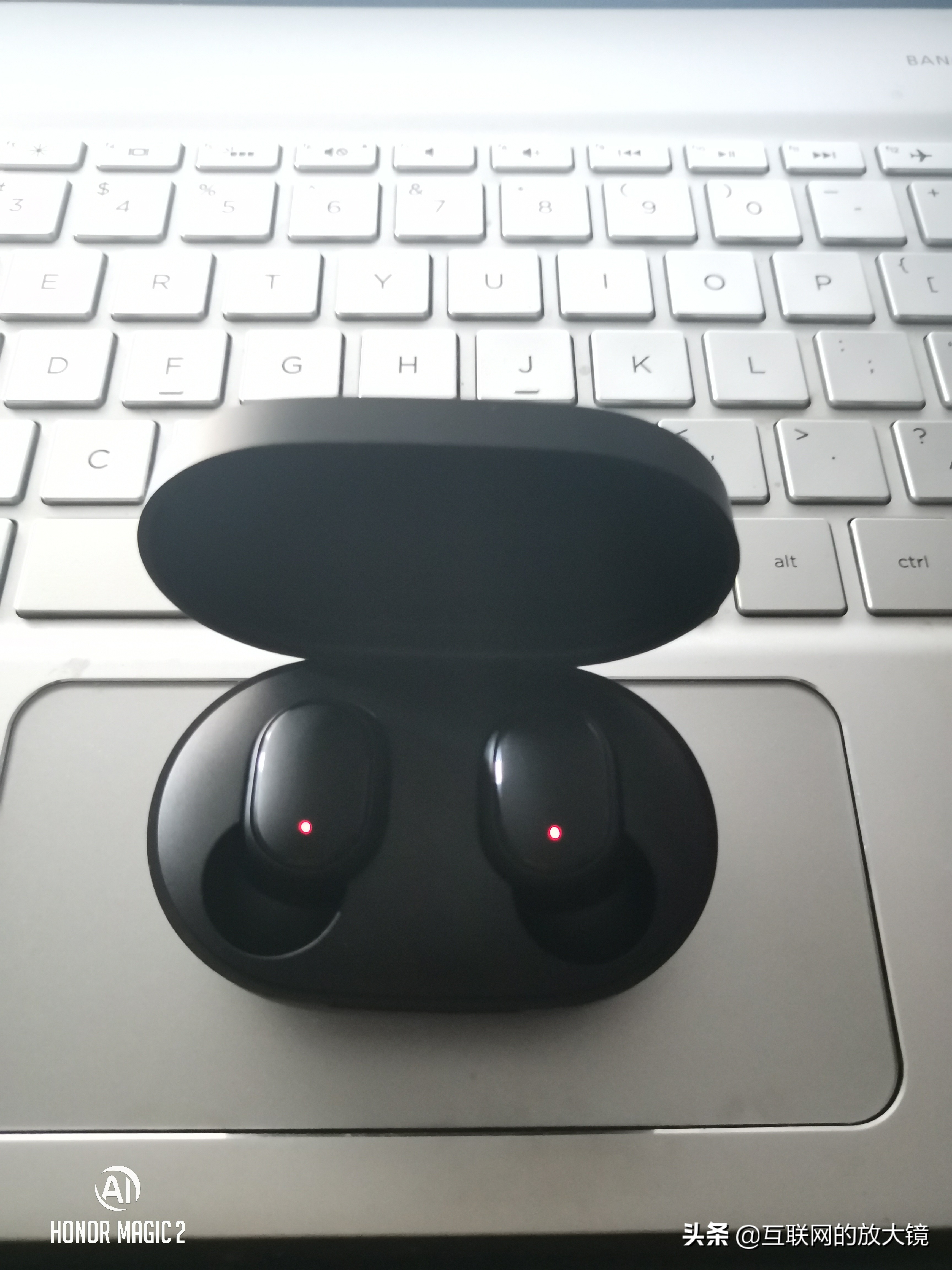 红米蓝牙耳机推荐评测最新款,低价小米蓝牙耳机9.9