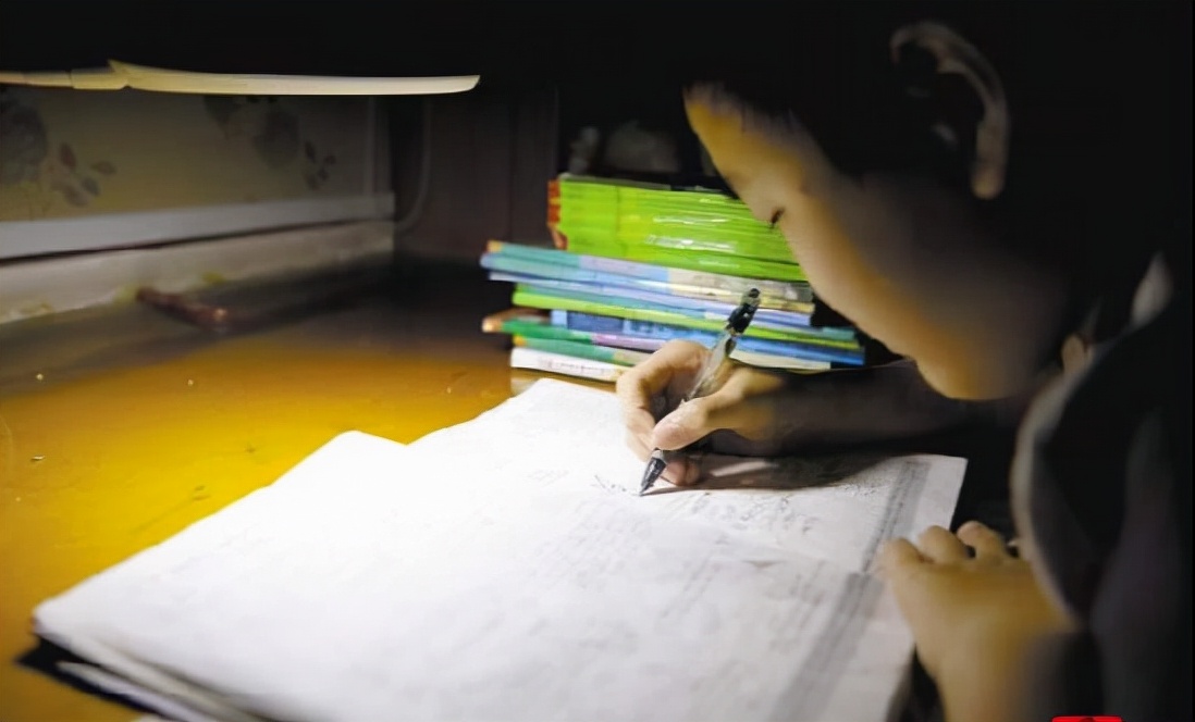 高二开始努力，最终考上好大学，现公开学习方法，家有学渣可收藏