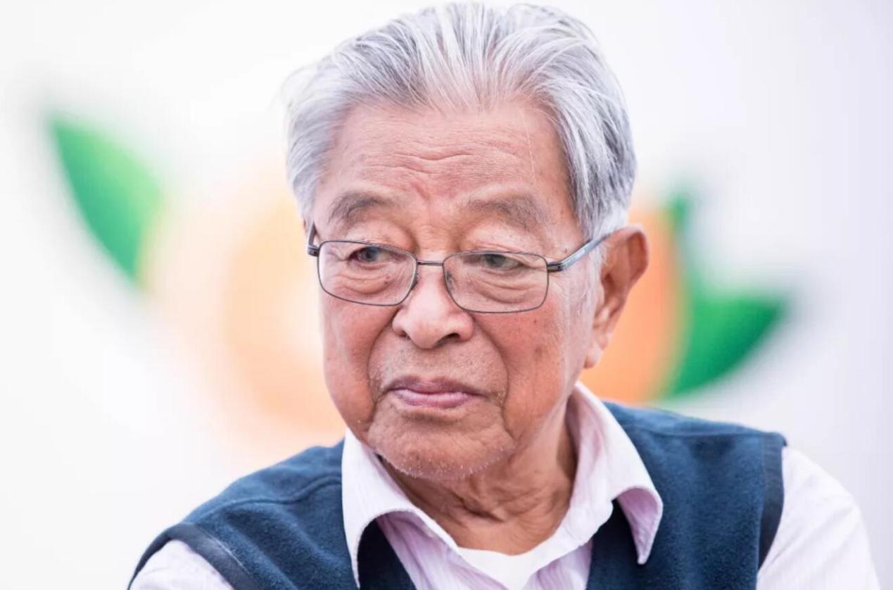 褚时健91岁老人,91岁褚时健辞世传奇落幕