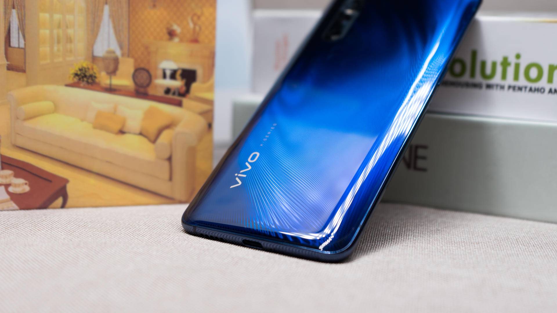 vivox27搭配零界全面屏设计,vivo最美旗舰手机x27全方面解析