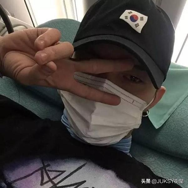 陈冠希都在穿哪些品牌,陈冠希穿红衣服的照片