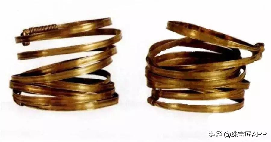 手镯的特征及图片,手镯分为几种镯形和图片