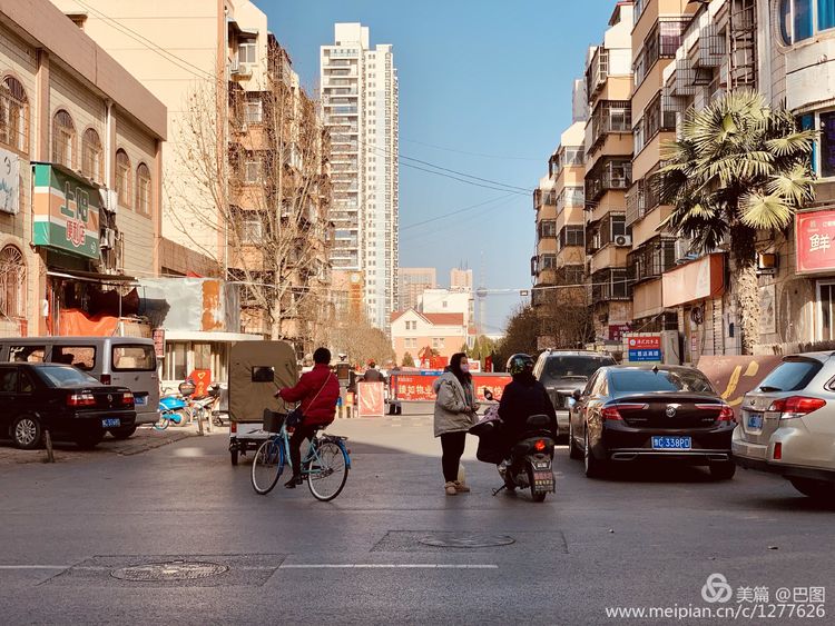 上阳宫到百货楼,疫情下逛西工,期待小街锅贴,王城广场听戏