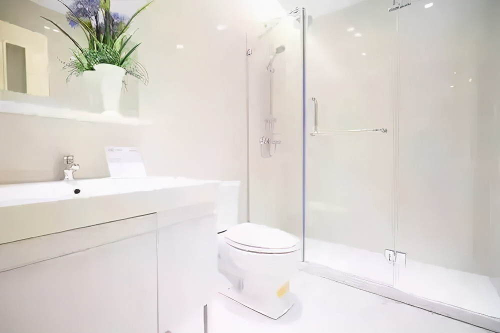 卫生间没有窗户怎么解决暗的问题,卫生间没防水怎么挽救墙体