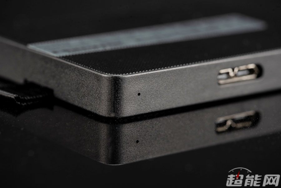 希捷移动硬盘1tb开箱,希捷简系列移动硬盘测评