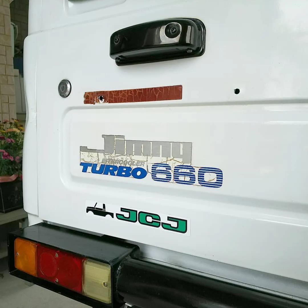 日本玩摩托车人手一辆,日本家庭一人工作养活一家人