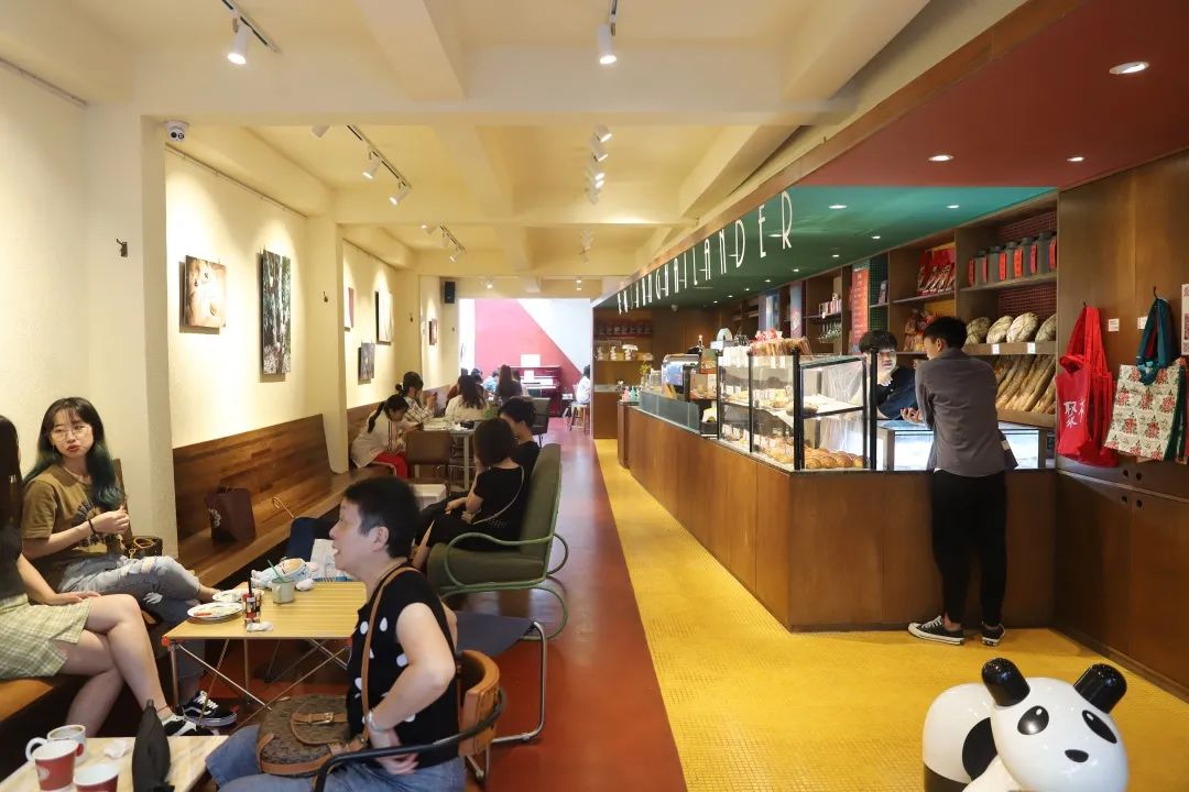 上海优美西点怎么学,上海优美西点烘焙学校学员拍摄