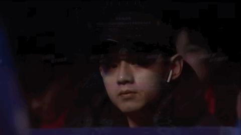 刘诗雯惨败日本无缘8强,17年刘诗雯朱雨玲争议球