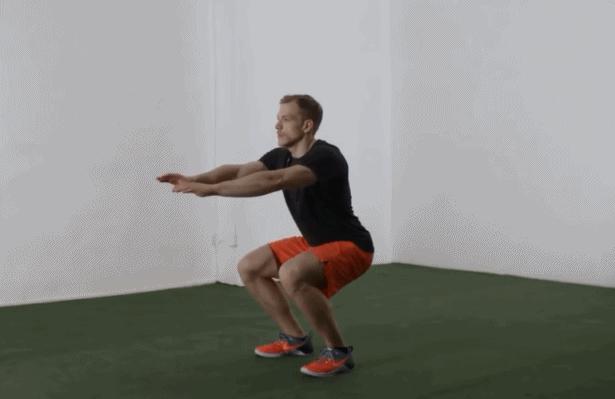 深蹲不掌握这5点别说训练没效果,深蹲每天做有什么影响吗