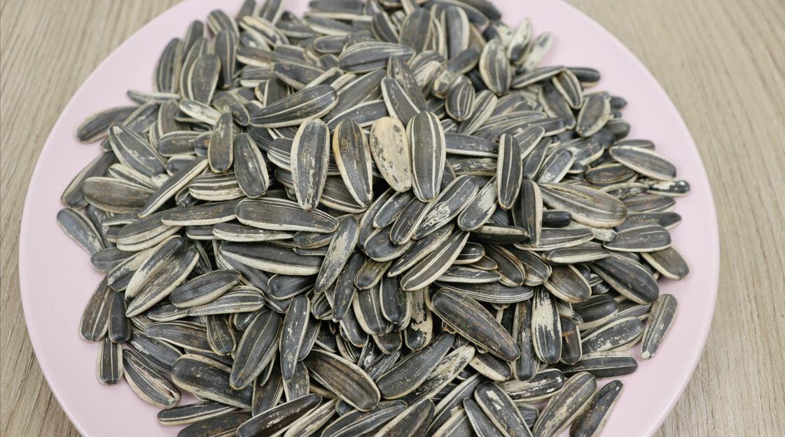 瓜子选原味的还是五香的,买瓜子要注意什么