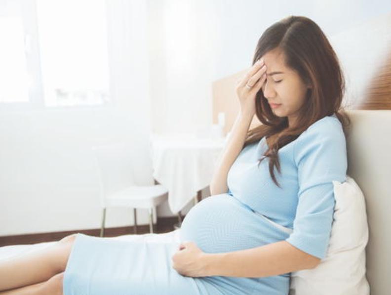 孕早期孕吐老公安慰我怎么回复,孕期孕吐老公心疼