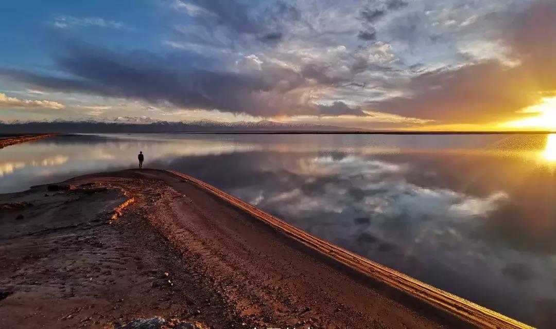 深挖！青海西北角的一个小城，比青海湖更美，游人尚未涉足