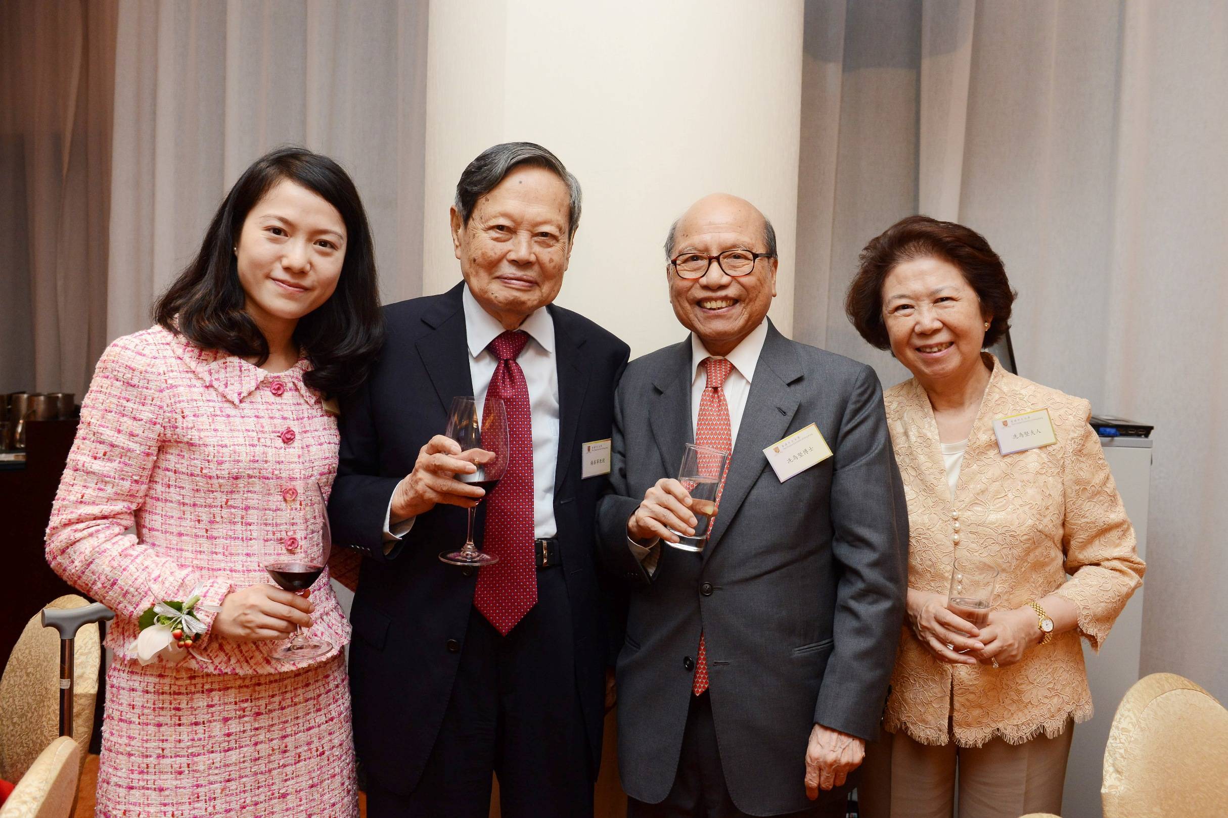 相差54岁的杨振宁和翁帆,杨振宁与翁帆走过14年婚姻