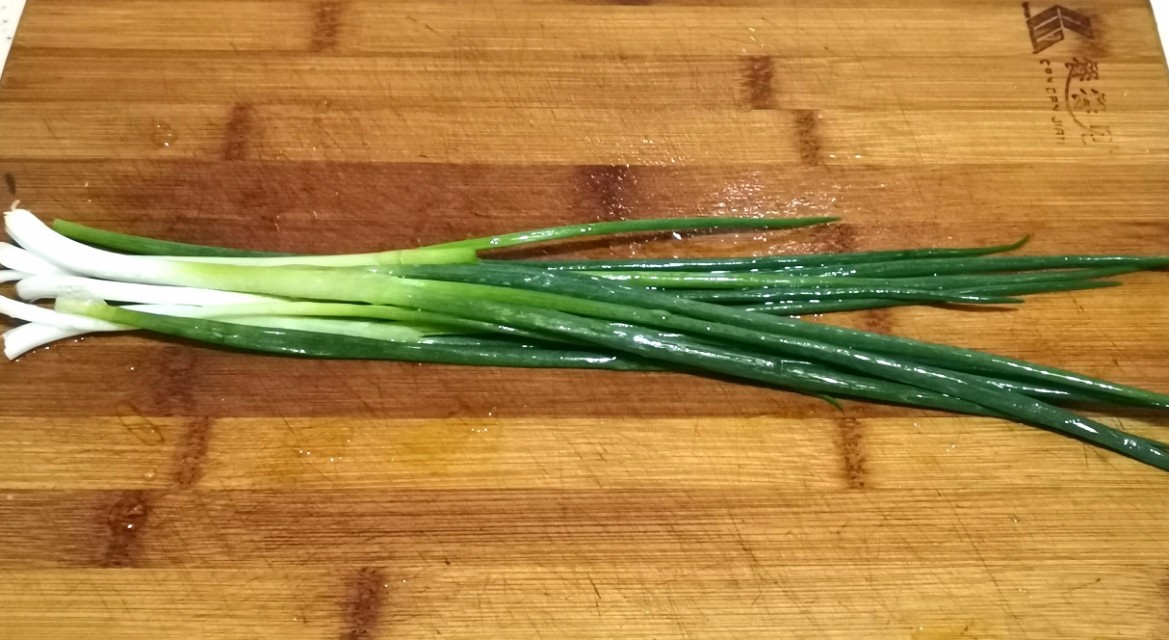 玉米放久了干瘪可以吃吗,煮熟玉米过一段时间干瘪怎么恢复