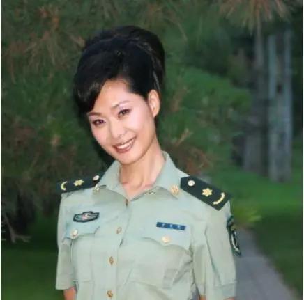 “纤夫哥”尹相杰：从爆红到锒铛入狱，他到底经历了什么？