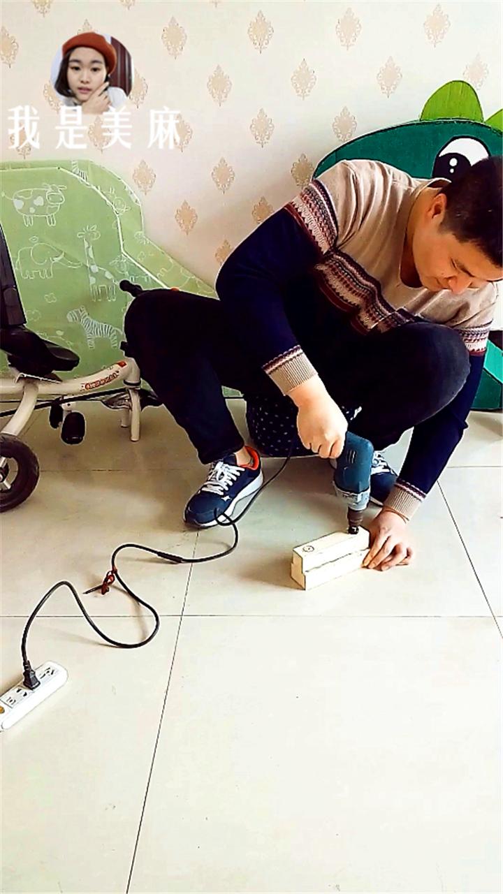 爸爸自制卡丁车,爸爸给儿子做了一辆跑车