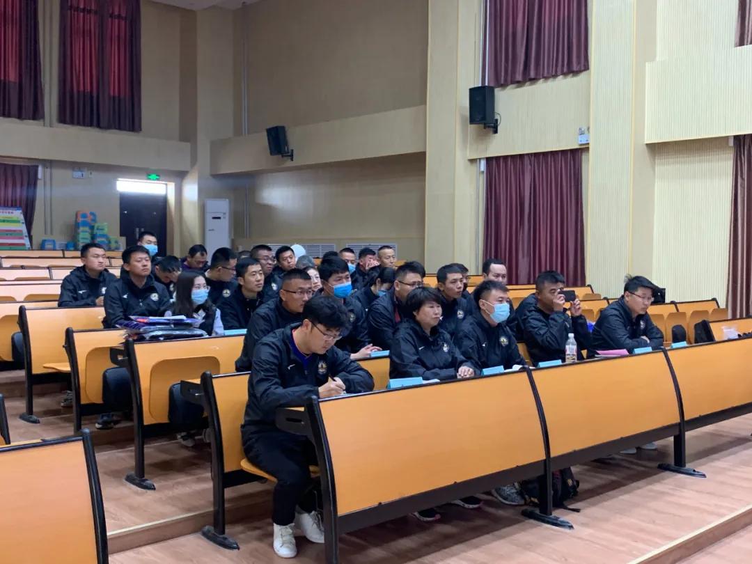 锦州中国足协e级教练员培训,新疆足协e级教练员培训