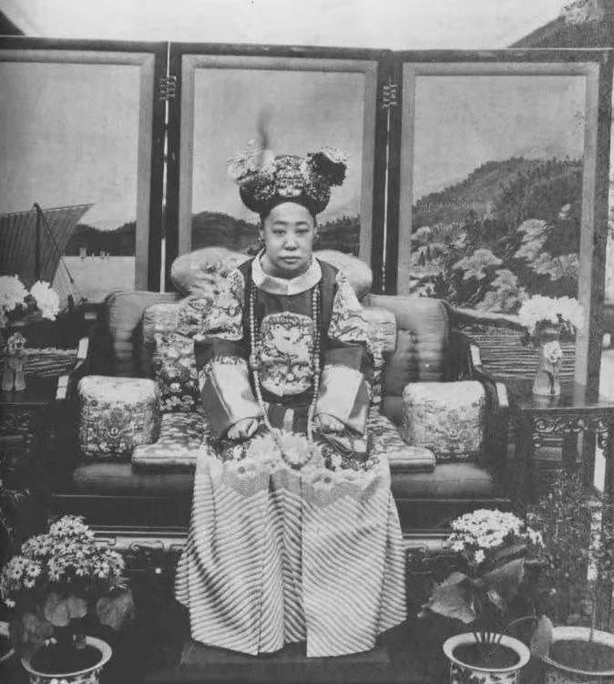 清朝二十一位皇贵妃,清朝二十二个皇帝谁过得最好