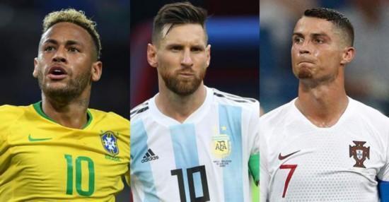 贝利带领巴西夺几次世界杯冠军,贝利打欧洲杯