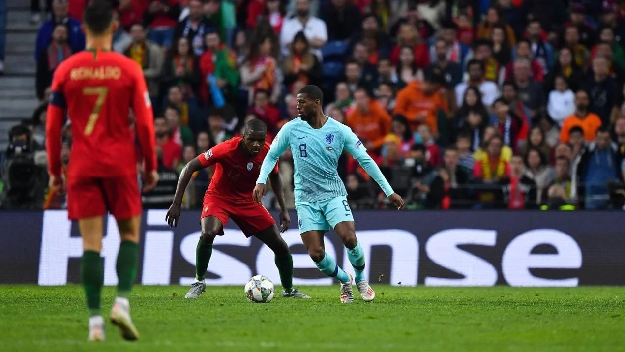 欧洲杯被冤枉的越位球,欧洲杯赞助商闹乌龙