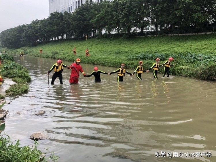 深圳暴雨引发洪水5人死亡6人失联,深圳暴雨引发洪水多人被冲走