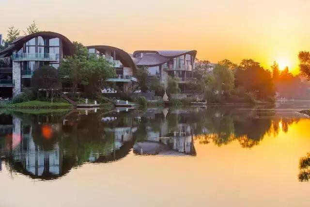 神盘麓湖生态城,麓湖生态城中国神盘