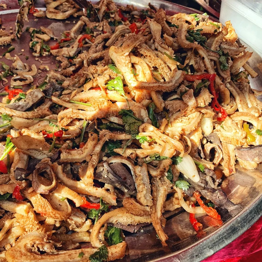 上海哪里有清真美食,上海网红广场美食街