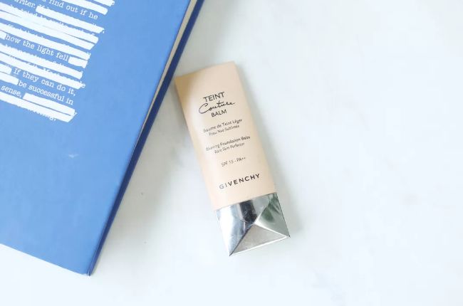 秋冬粉底推荐平价测评,秋冬混干皮粉底推荐平价