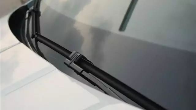 雨刷器怎么换不锈钢的,雨刷器怎么换橡胶皮