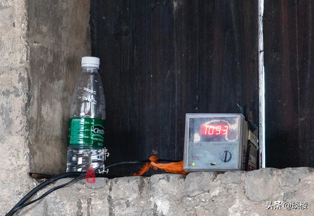 跑男去过的南风古灶，是世界上最古老的柴烧龙窑，至今仍在使用