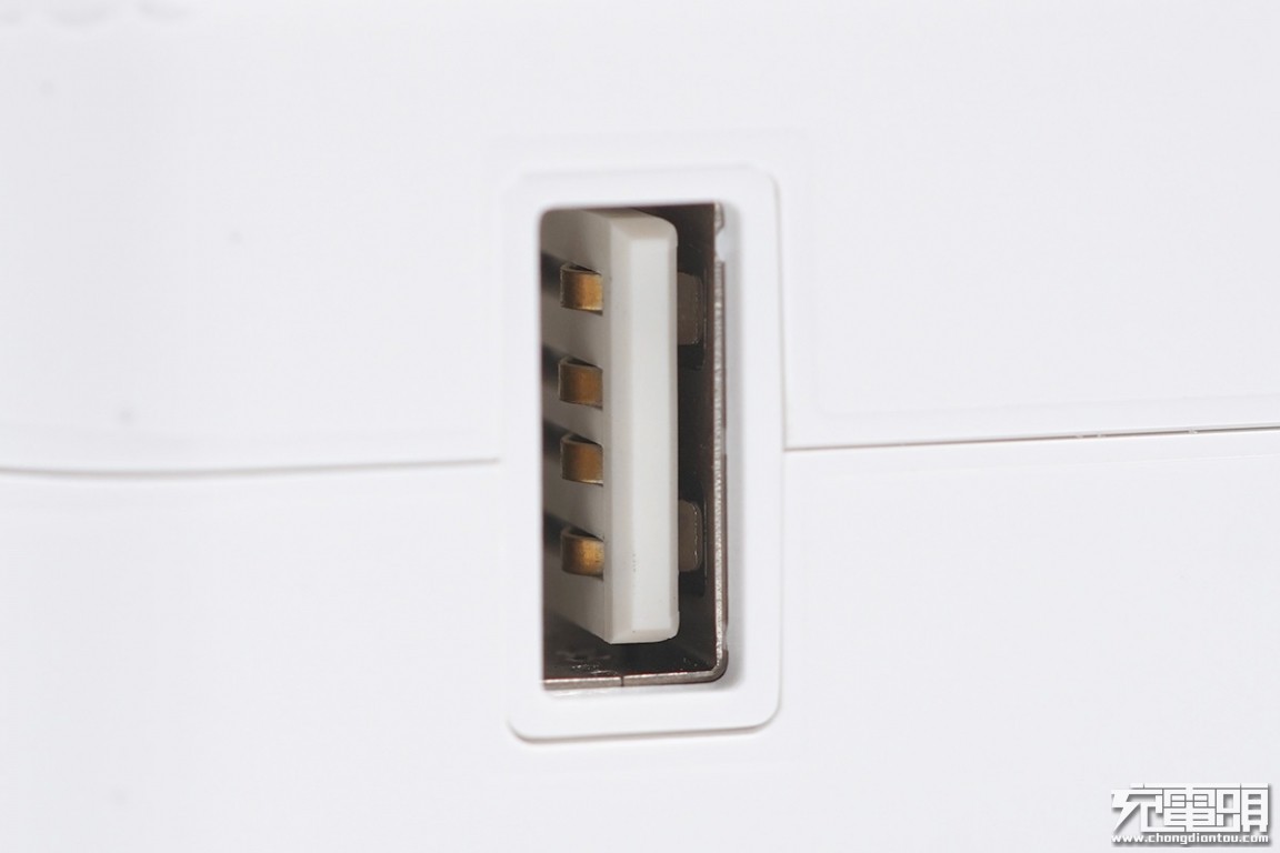 vivoiqooneo5充电,iqoo5支持66w快充