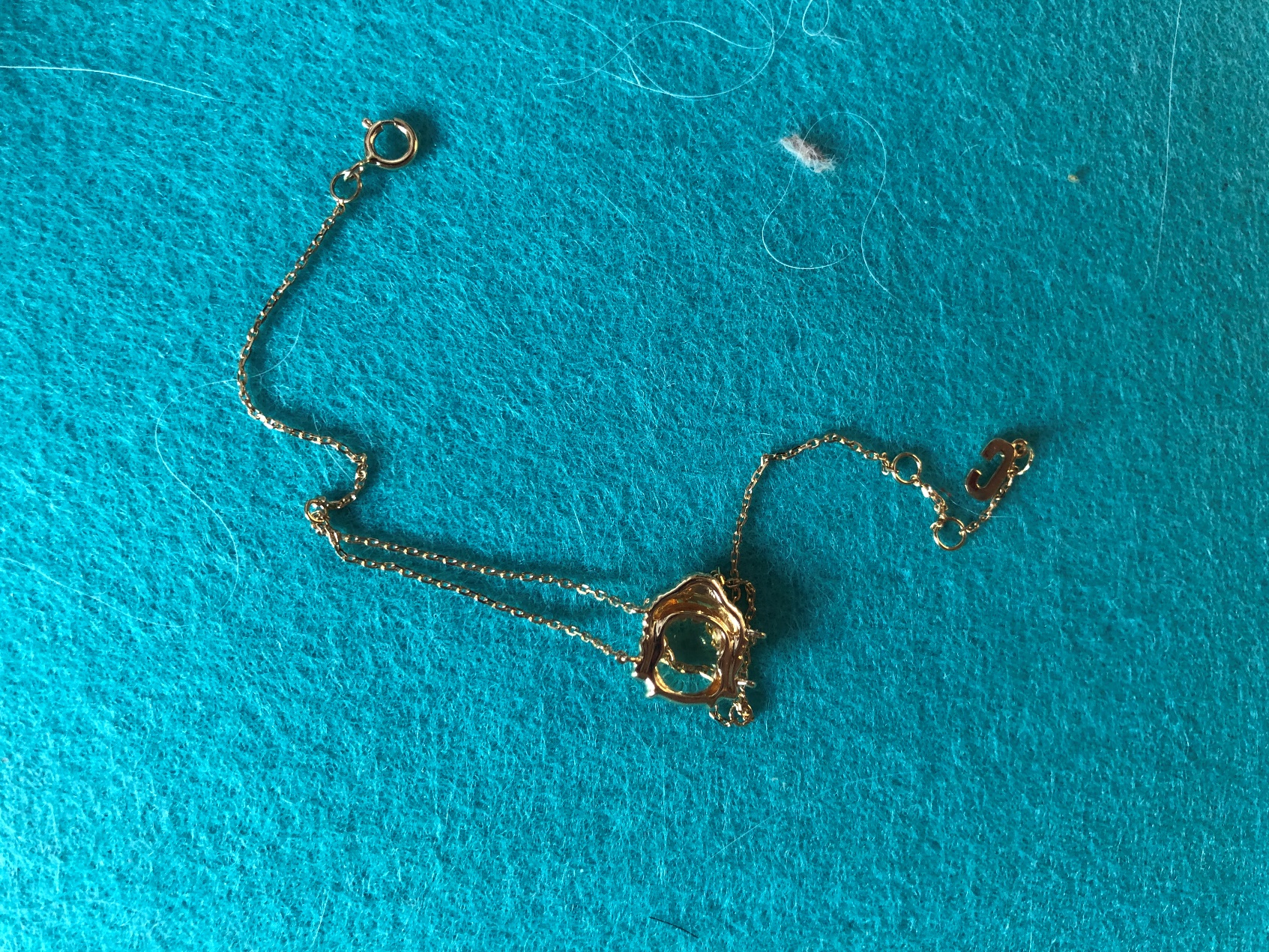 桃花依旧笑春风抢银库,cc卡美笑春风项链